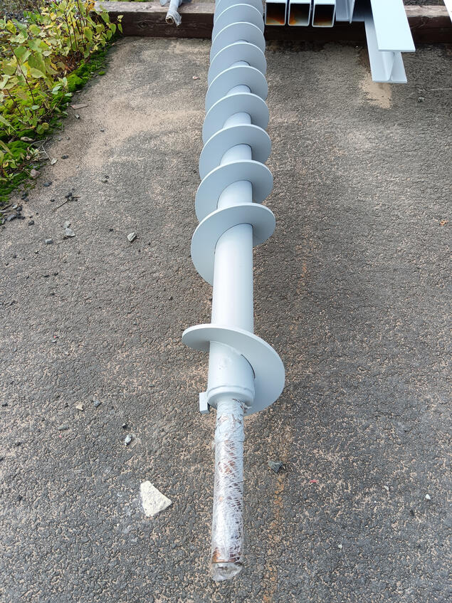 Syöttöruuvit ja ruuvilehdet